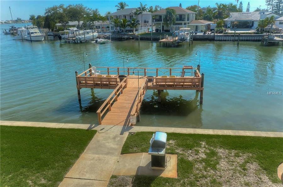 Property photo for 1893 SHORE DRIVE S, #309, South Pasadena, FL