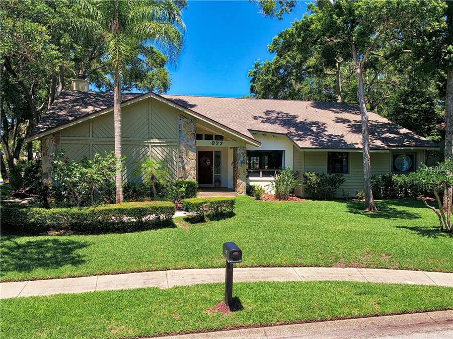 Property photo for 377 MAYFAIR CIRCLE E, Palm Harbor, FL