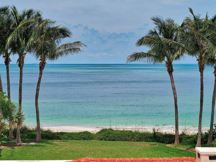 Property photo for 300 GULF BOULEVARD, Belleair Shores, FL