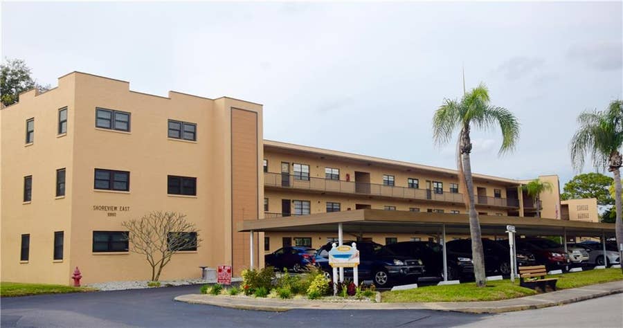 Property photo for 5980 TERRACE PARK DRIVE N, #301, St Petersburg, FL
