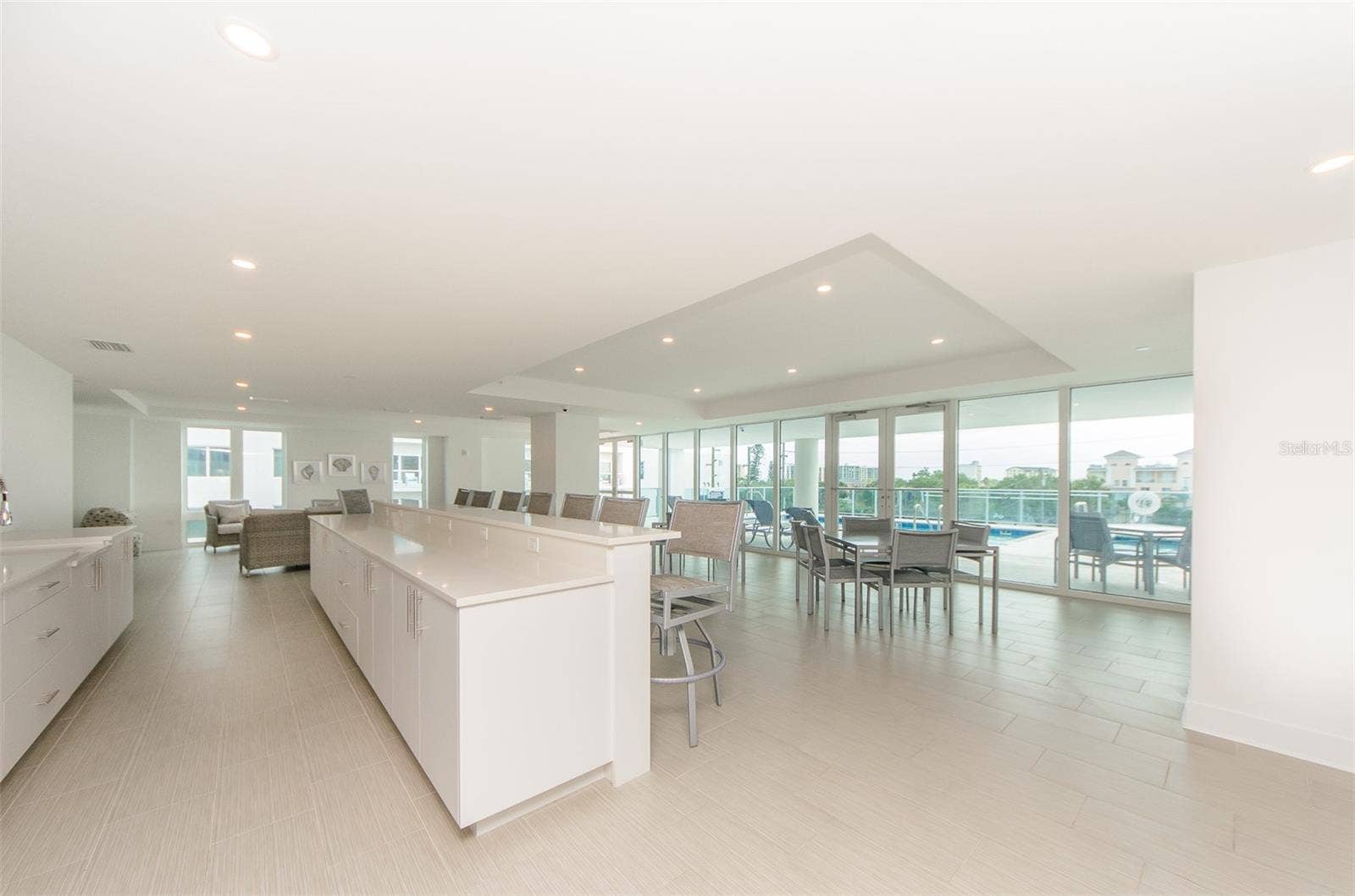 15 AVALON STREET, #702, Clearwater Beach, FL 33767 15 AVALON STREET, #702, Clearwater Beach, FL 33767