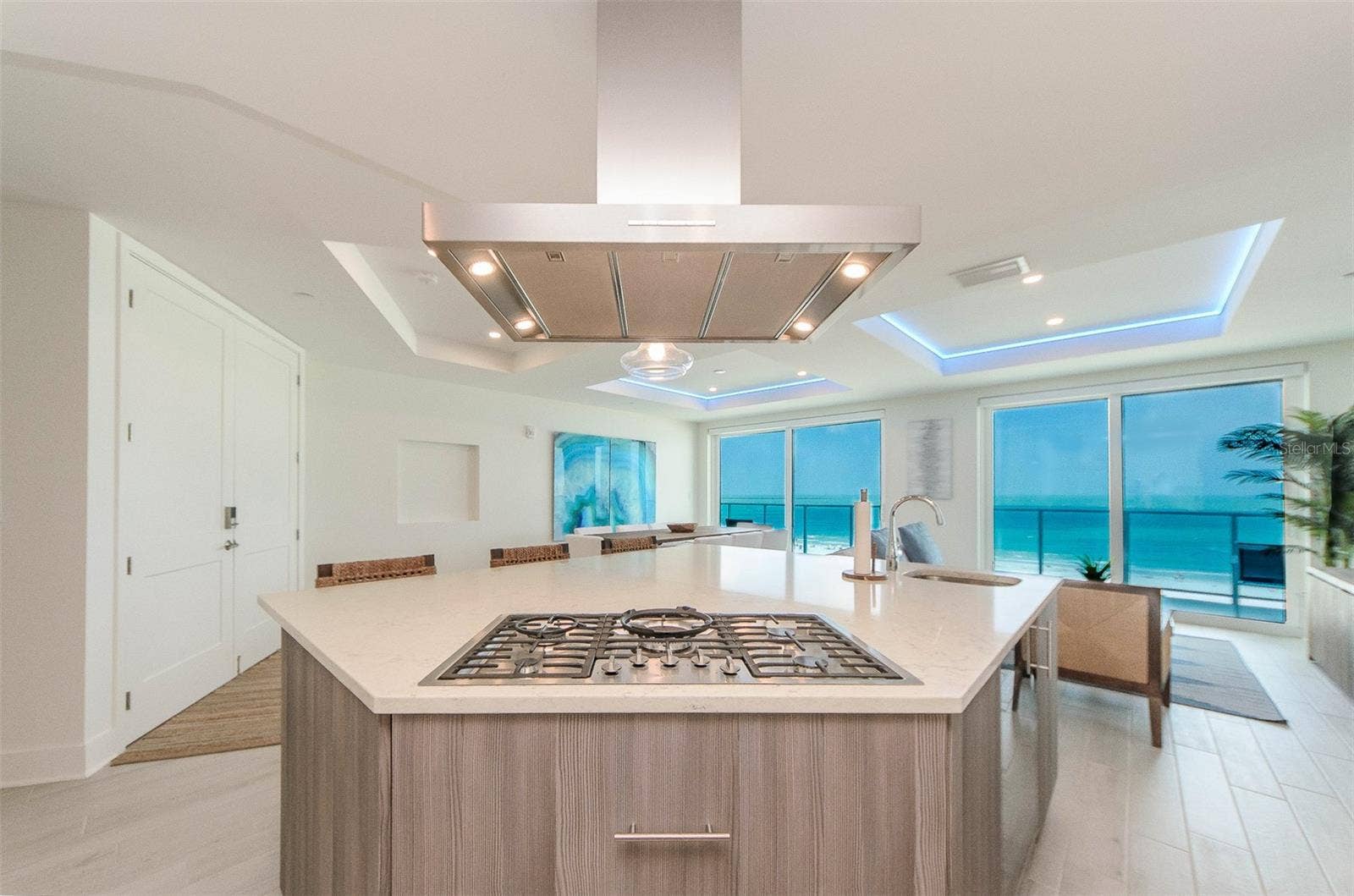15 AVALON STREET, #702, Clearwater Beach, FL 33767 15 AVALON STREET, #702, Clearwater Beach, FL 33767