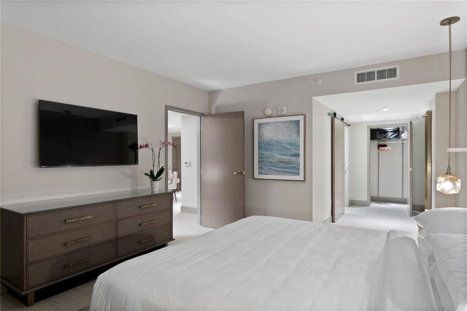 691 S GULFVIEW BOULEVARD, #1408, Clearwater Beach, FL 33767 691 S GULFVIEW BOULEVARD, #1408, Clearwater Beach, FL 33767