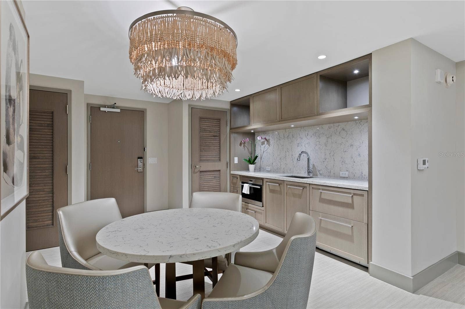 691 S GULFVIEW BOULEVARD, #1408, Clearwater Beach, FL 33767 691 S GULFVIEW BOULEVARD, #1408, Clearwater Beach, FL 33767