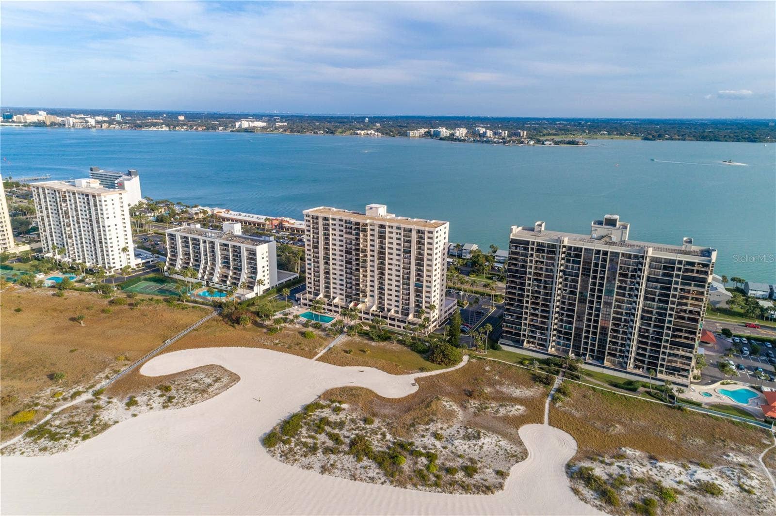 1270 GULF BOULEVARD, #708, Clearwater, FL 33767 1270 GULF BOULEVARD, #708, Clearwater, FL 33767