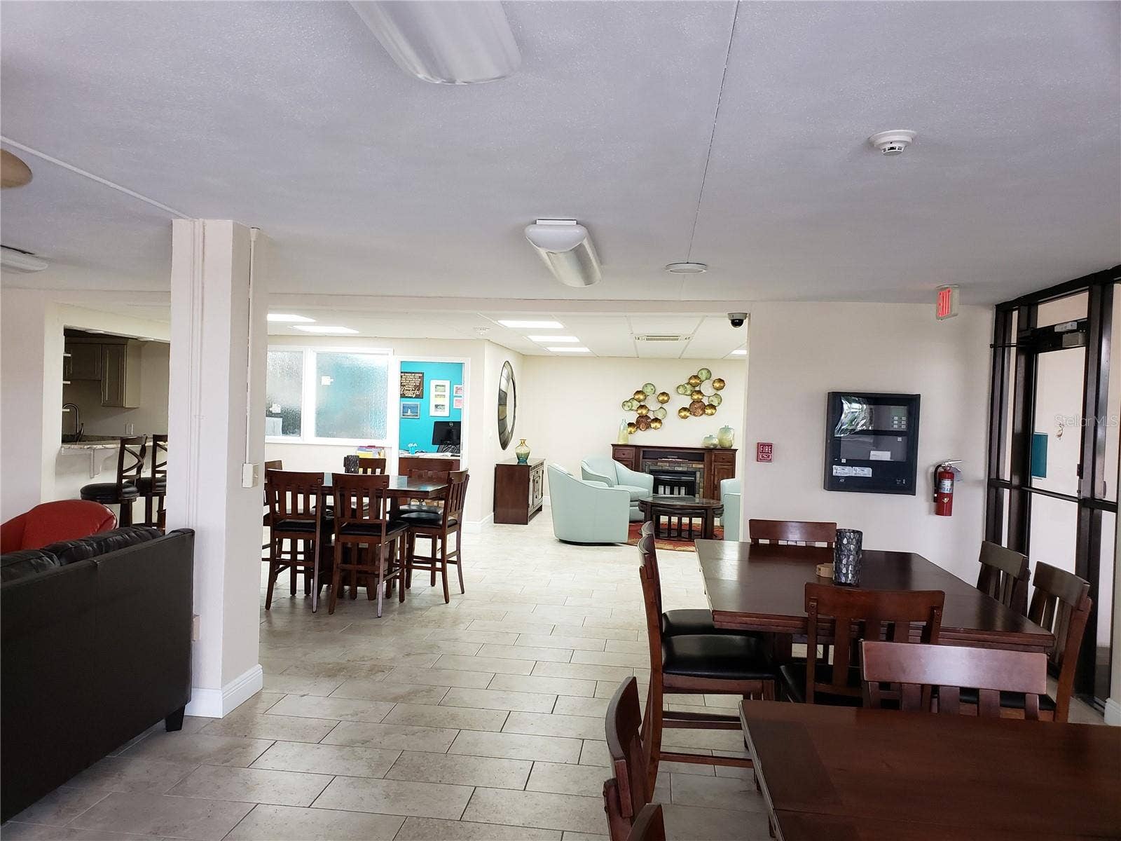 1270 GULF BOULEVARD, #708, Clearwater, FL 33767 Lobby