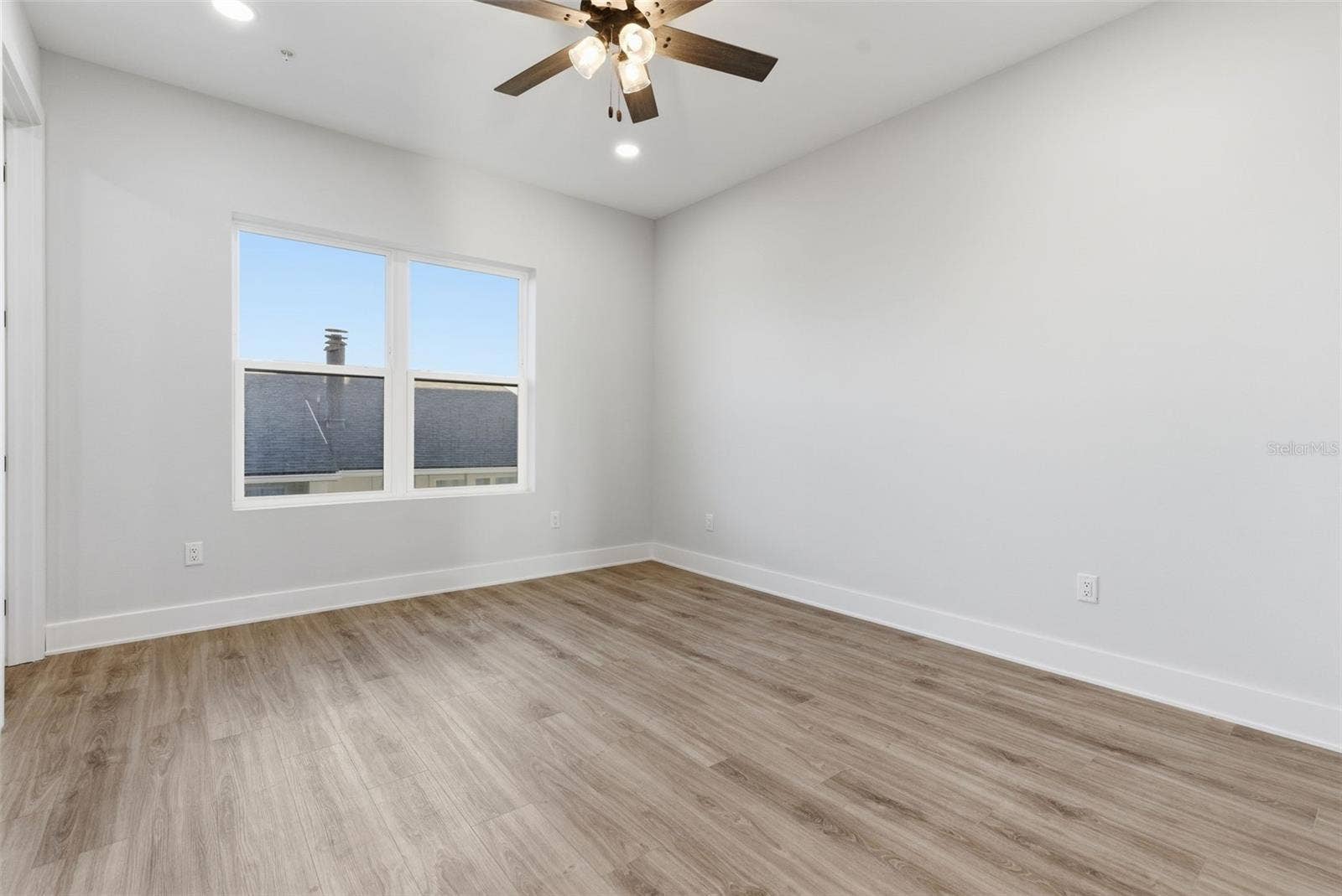 11605 1ST STREET E, #B3, Treasure Island, FL 33706 11605 1ST STREET E, #B3, Treasure Island, FL 33706
