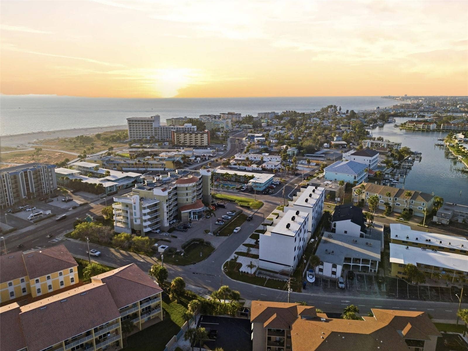 11605 1ST STREET E, #B3, Treasure Island, FL 33706 11605 1ST STREET E, #B3, Treasure Island, FL 33706