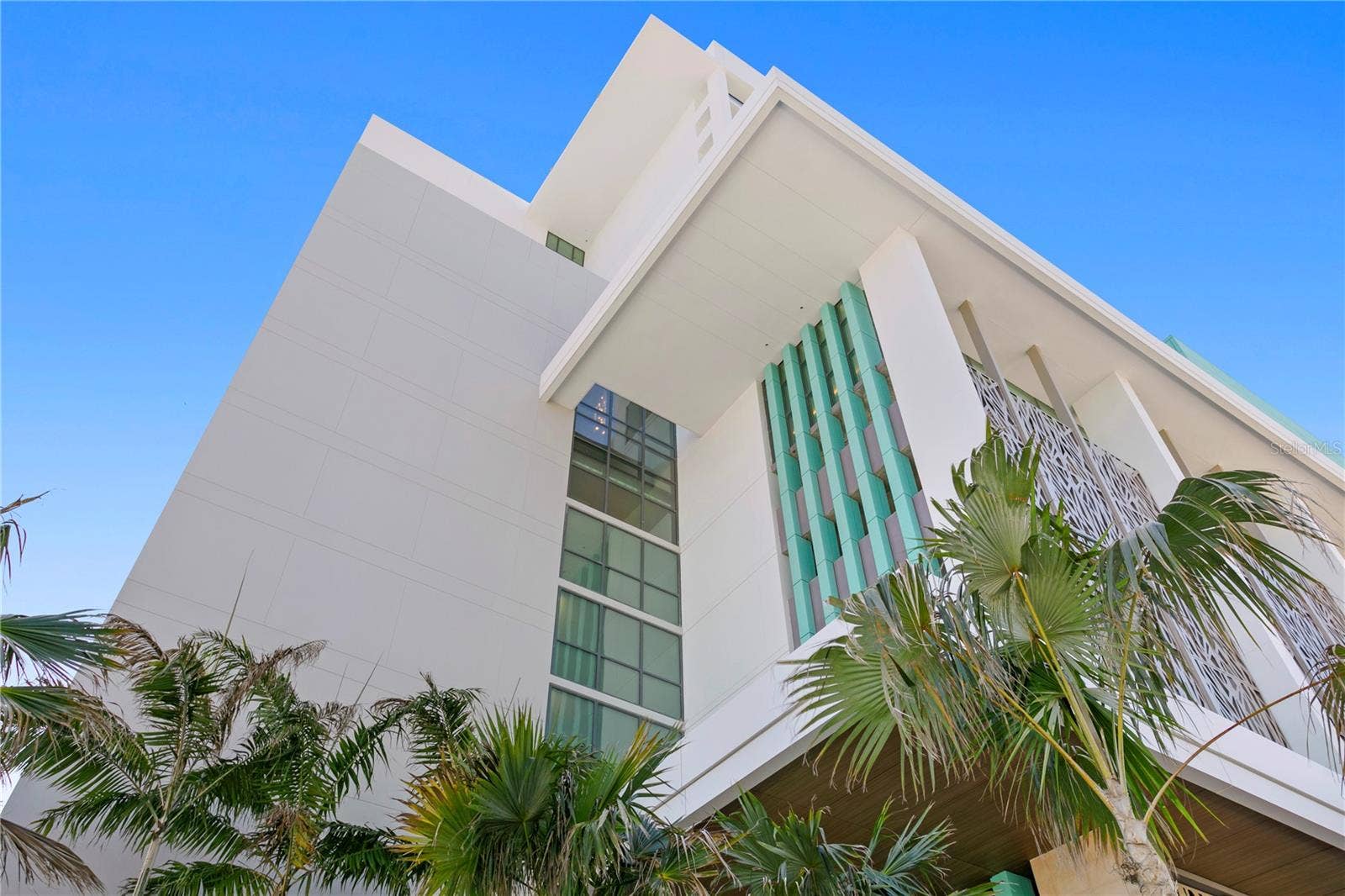 691 S GULFVIEW BOULEVARD, #1412, Clearwater Beach, FL 33767