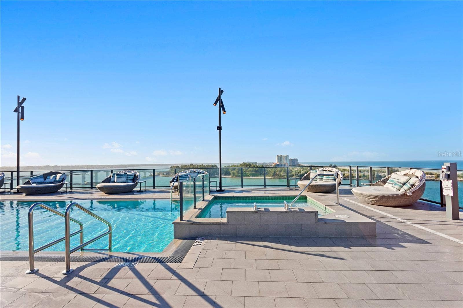 691 S GULFVIEW BOULEVARD, #1412, Clearwater Beach, FL 33767