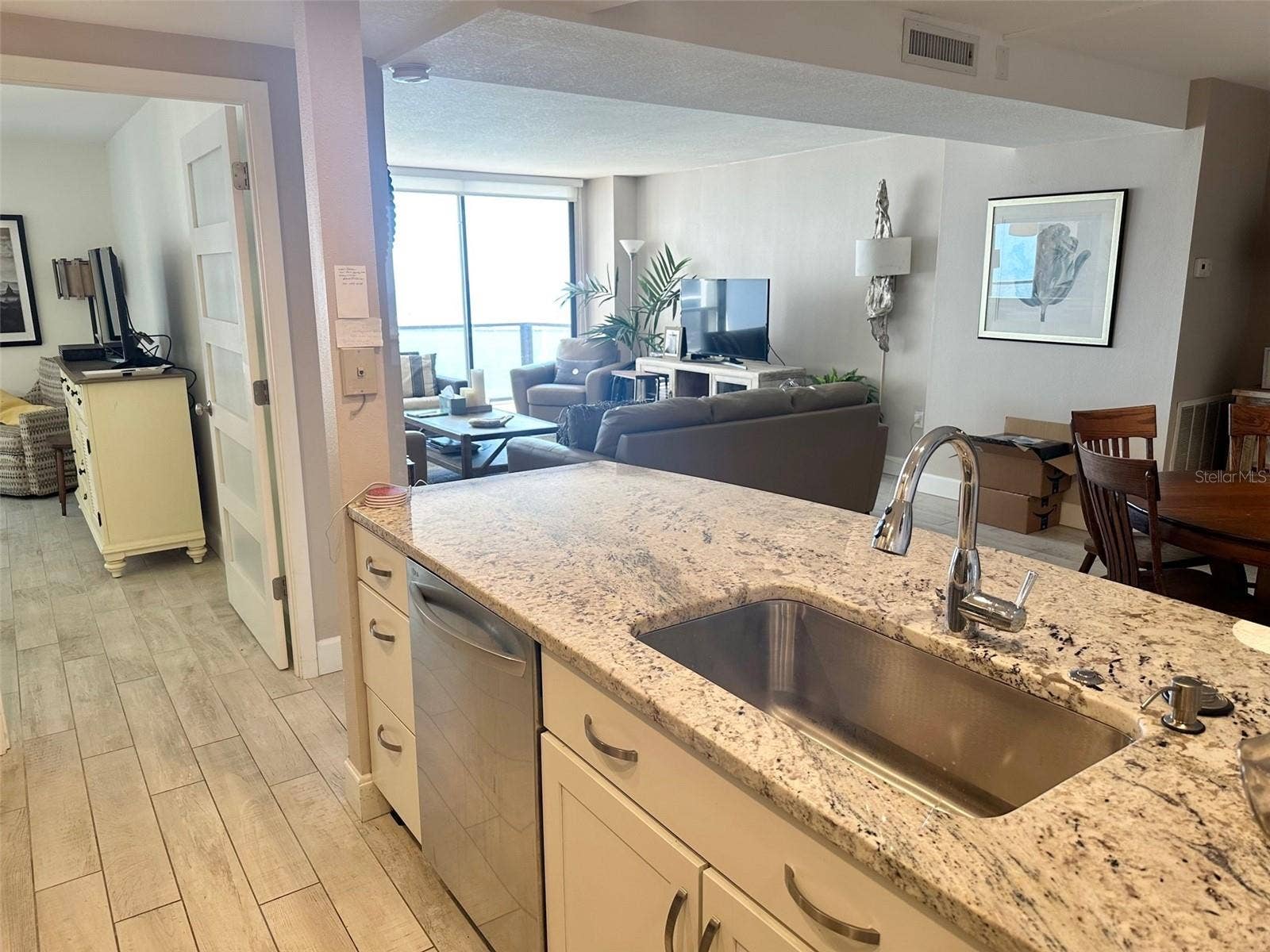 440 S GULFVIEW BOULEVARD, #1102, Clearwater, FL 33767 Kitchen view