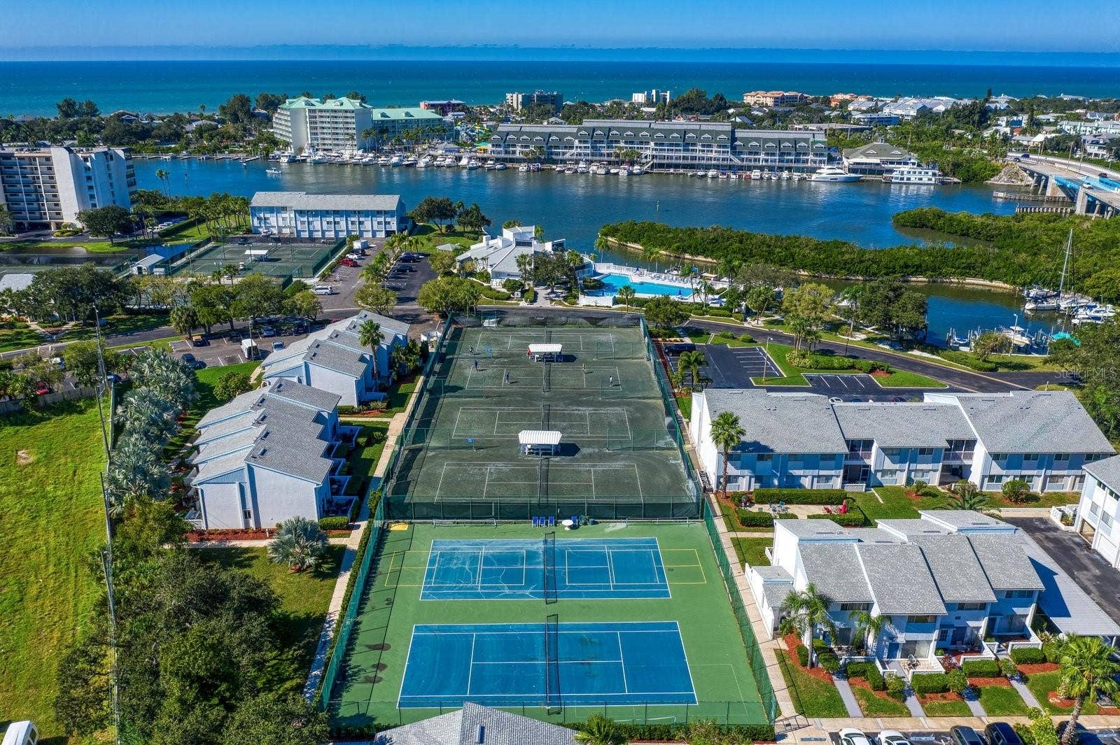 11730 SHIPWATCH DRIVE, #305, Largo, FL 33774 Tennis Courts