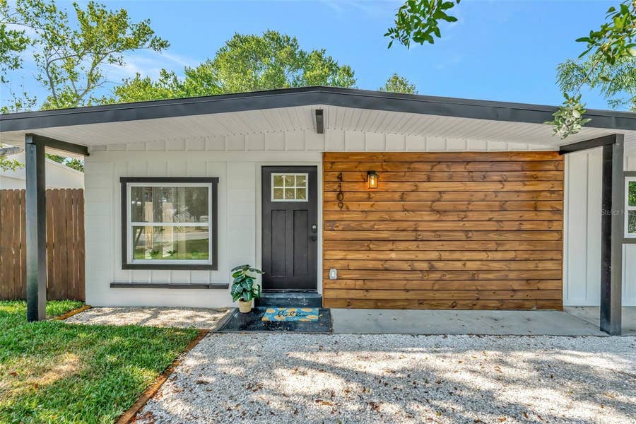 Property photo for 4109 W MONTGOMERY TERRACE, Tampa, FL