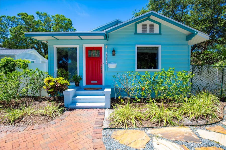 Property photo for 3250 7TH AVENUE N, St Petersburg, FL