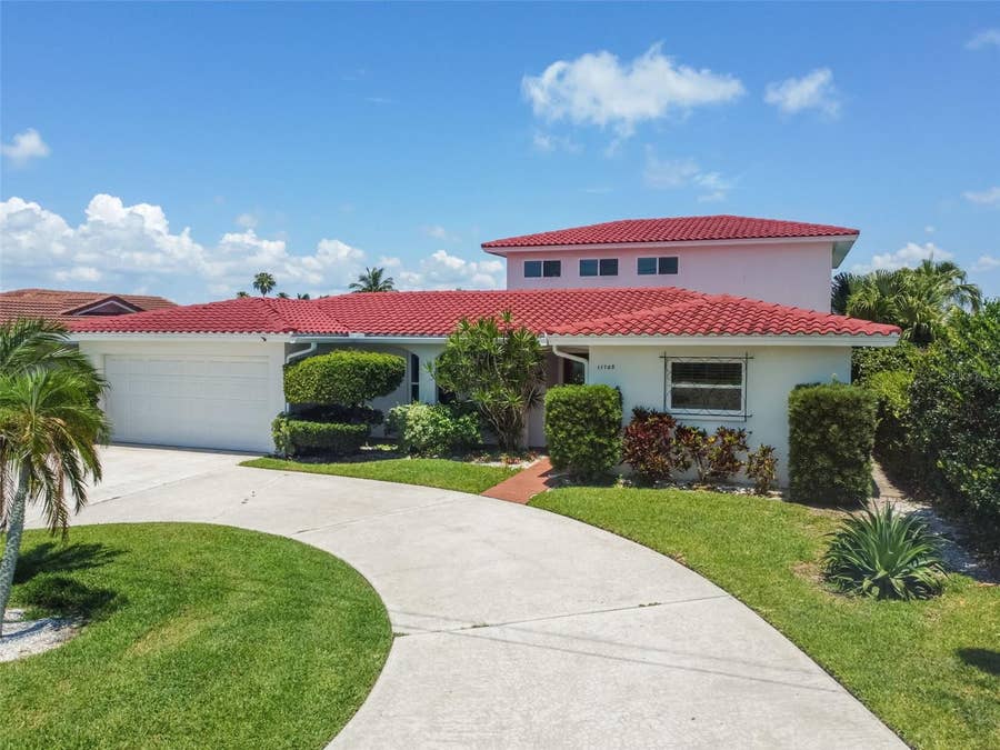 Property photo for 11705 6TH STREET E, Treasure Island, FL