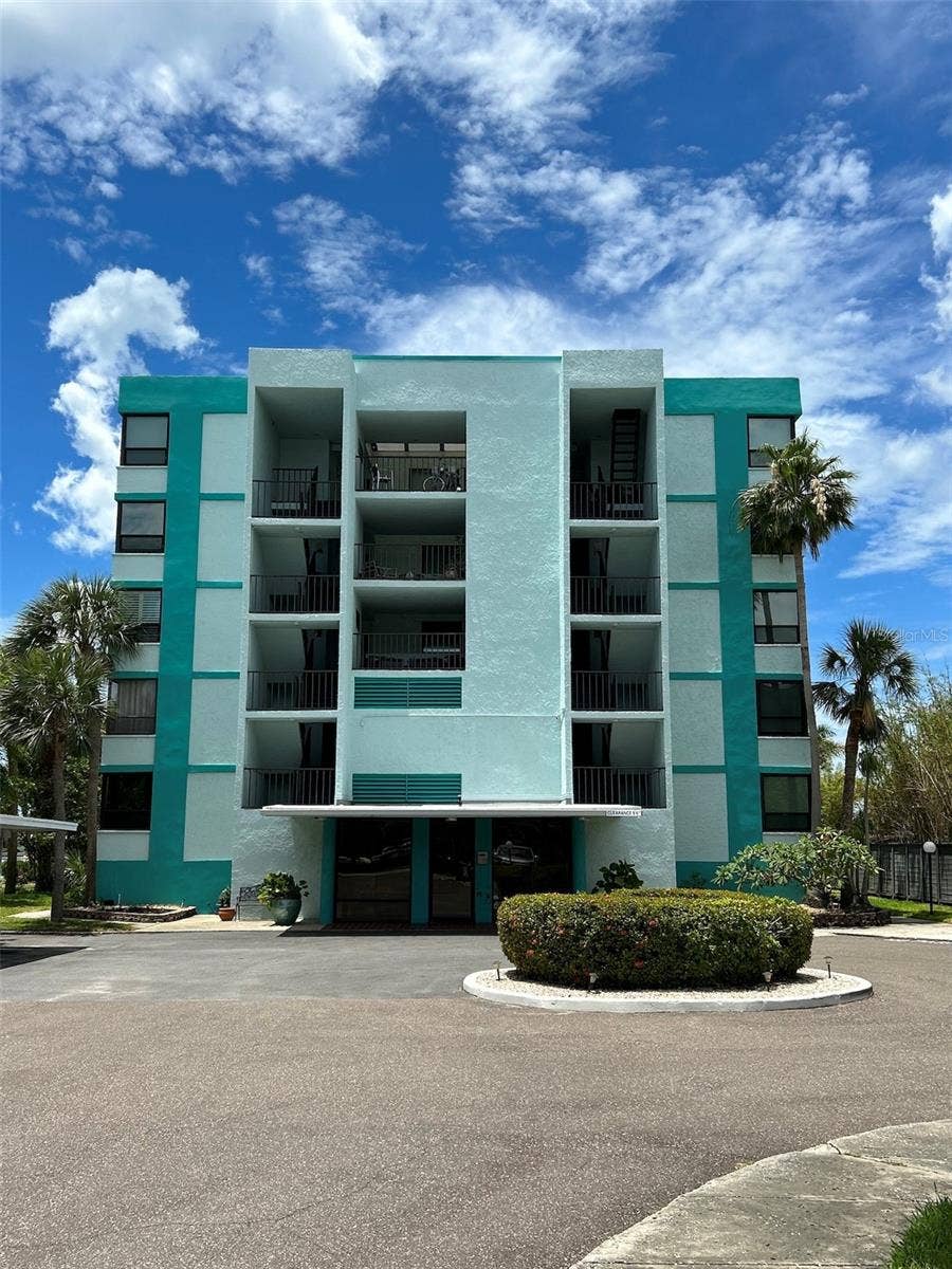 Property photo for 1848 SHORE DRIVE S, #101, South Pasadena, FL