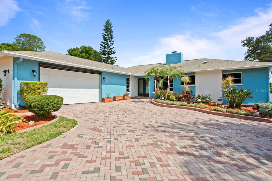 Property photo for 715 ROLLING HILLS DRIVE, Palm Harbor, FL