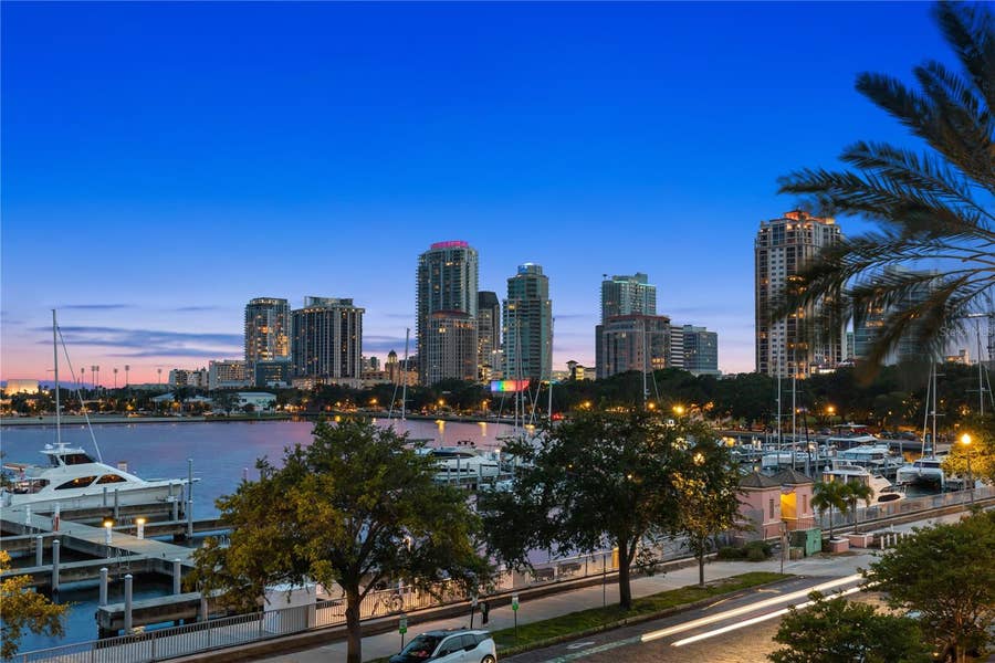 Property photo for 505 5TH AVENUE NE, St Petersburg, FL
