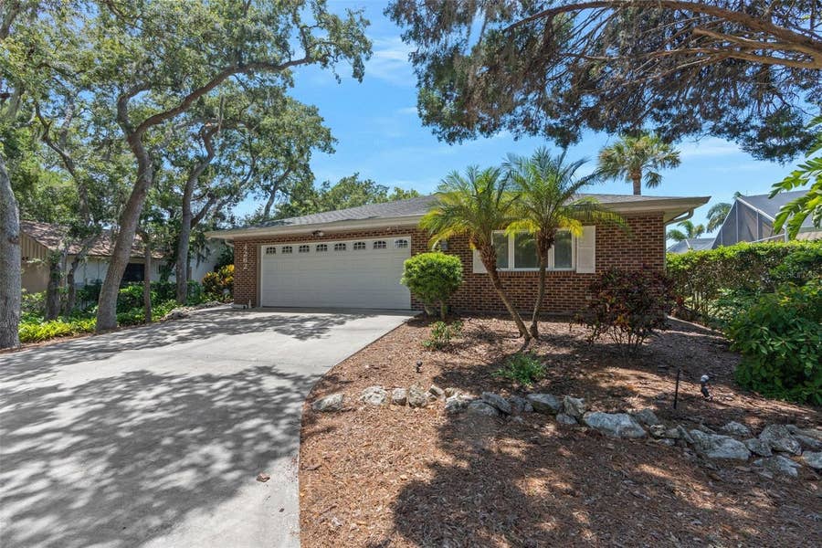 Property photo for 4262 MARINE PARKWAY, New Port Richey, FL