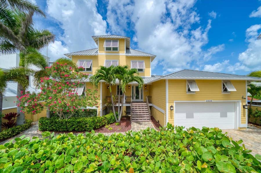 Property photo for 1610 BEACH TRAIL, Indian Rocks Beach, FL