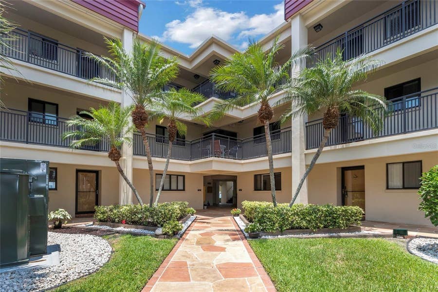 Property photo for 895 S GULFVIEW BOULEVARD, #202, Clearwater, FL