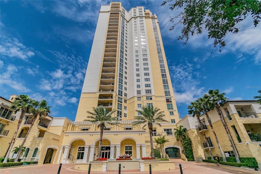 Property photo for 300 BEACH DRIVE NE, #702, St Petersburg, FL