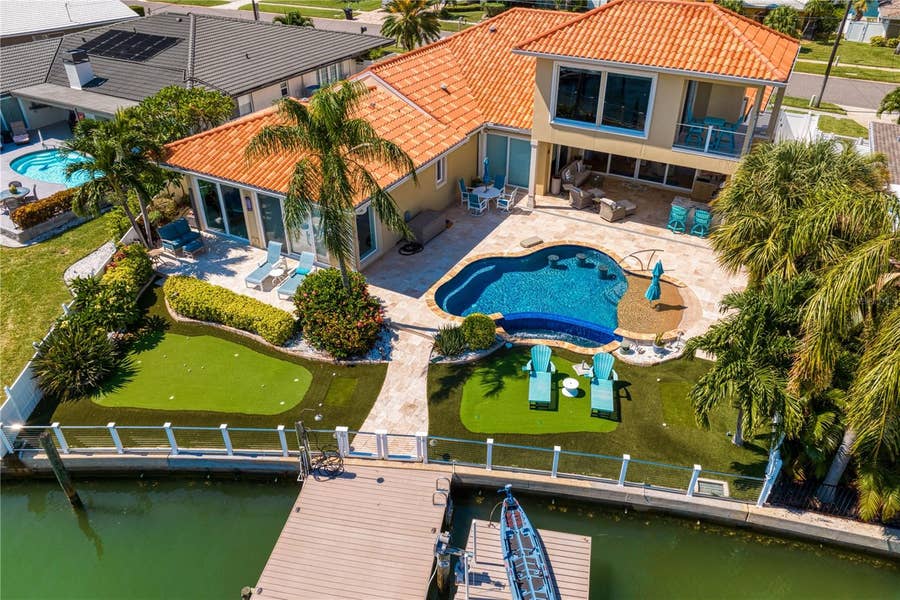 Property photo for 321 PALM ISLAND SE, Clearwater, FL