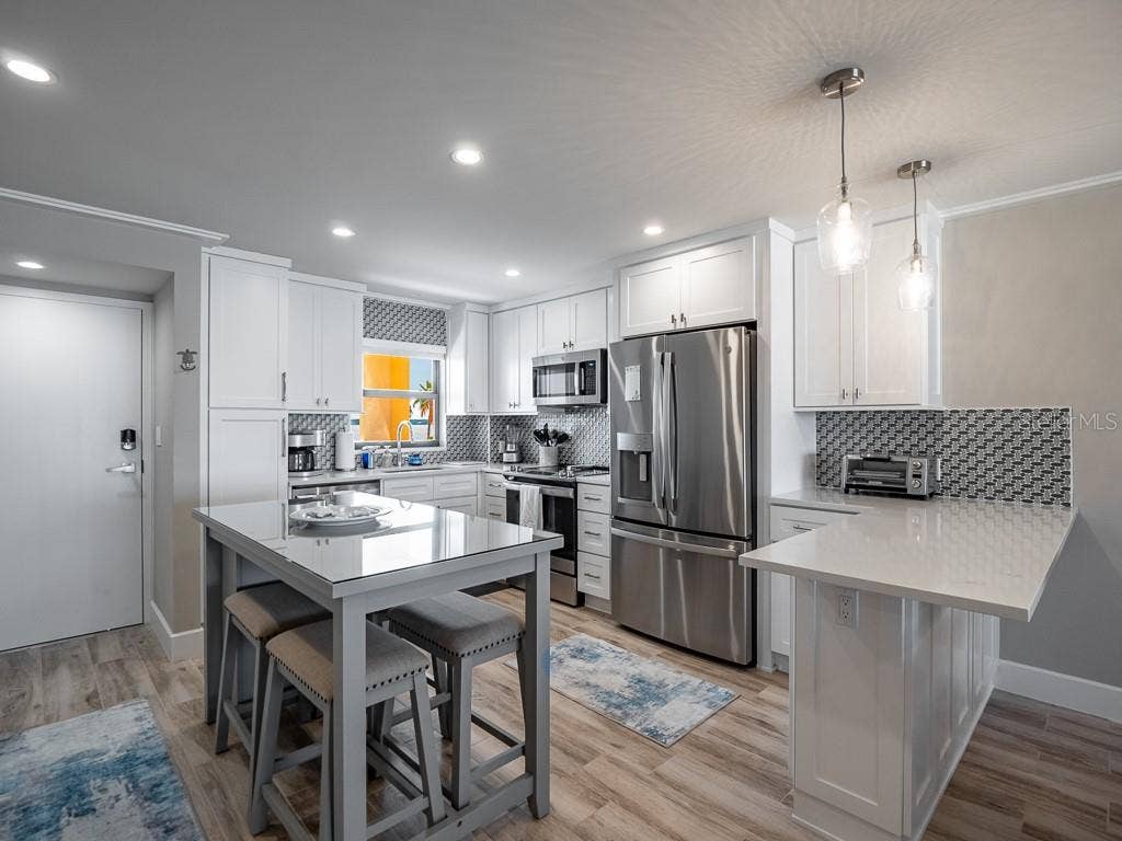 1270 GULF BOULEVARD, #603, Clearwater, FL 33767 All Brand New Appliances