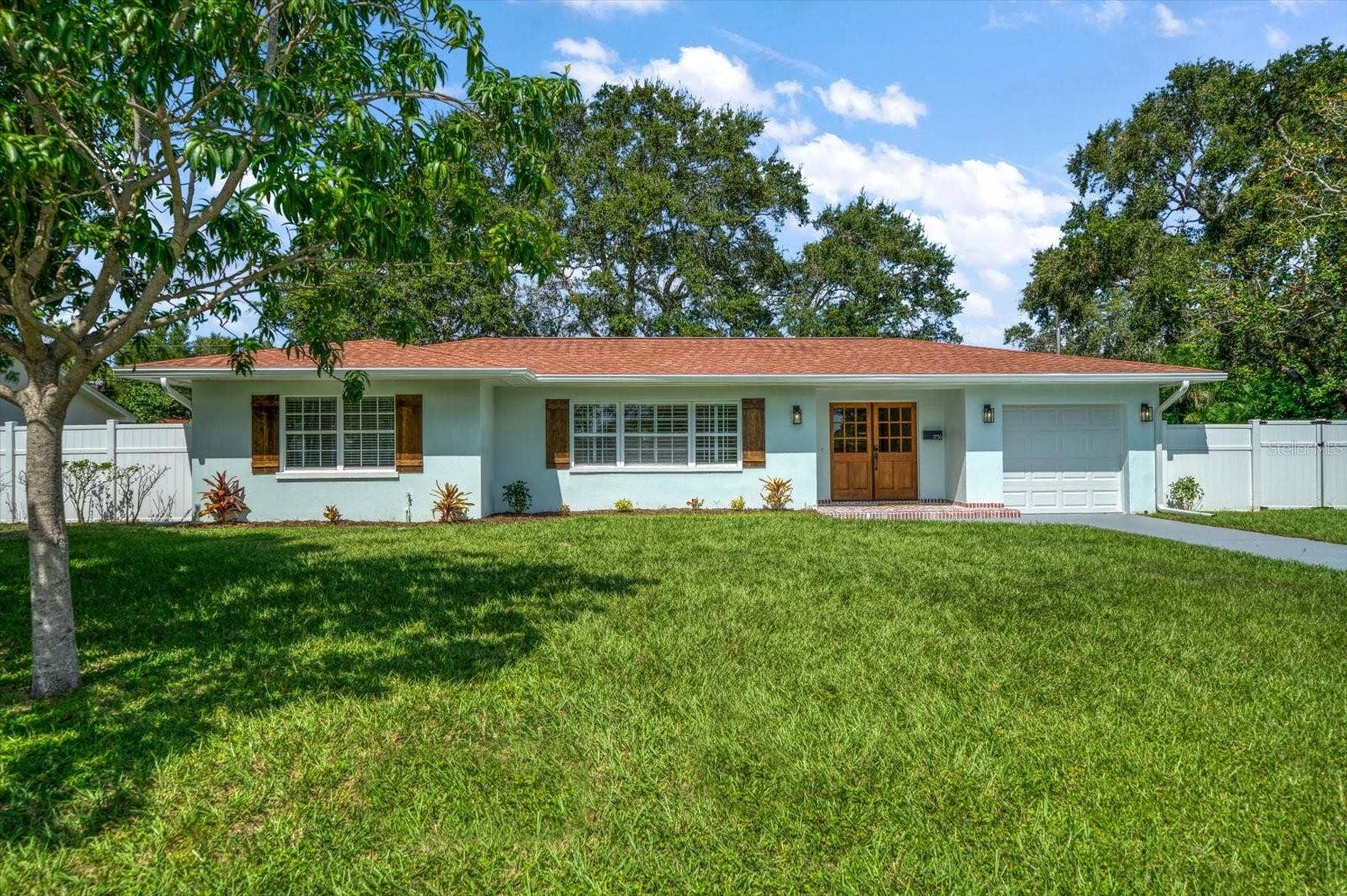 1736 GOLF VIEW DRIVE, Belleair, FL 33756 Front Exterior
