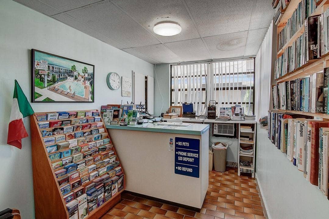 653 MANDALAY AVENUE, Clearwater, FL 33767 653 MANDALAY AVENUE, Clearwater, FL 33767