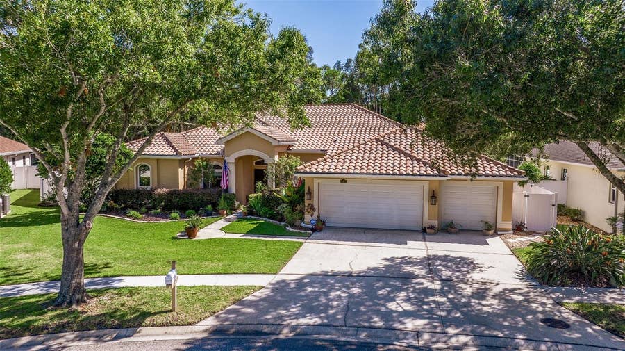 Property photo for 10672 PARK PLACE DRIVE, Seminole, FL
