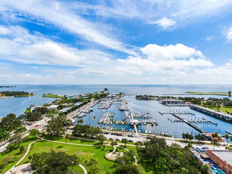 Property photo for 100 BEACH DRIVE NE, #2002, St Petersburg, FL