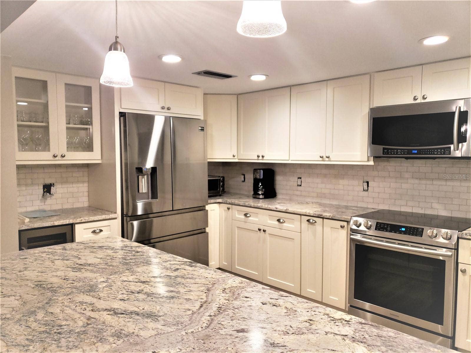 1460 GULF BOULEVARD, #1102, Clearwater, FL 33767 1460 GULF BOULEVARD, #1102, Clearwater, FL 33767