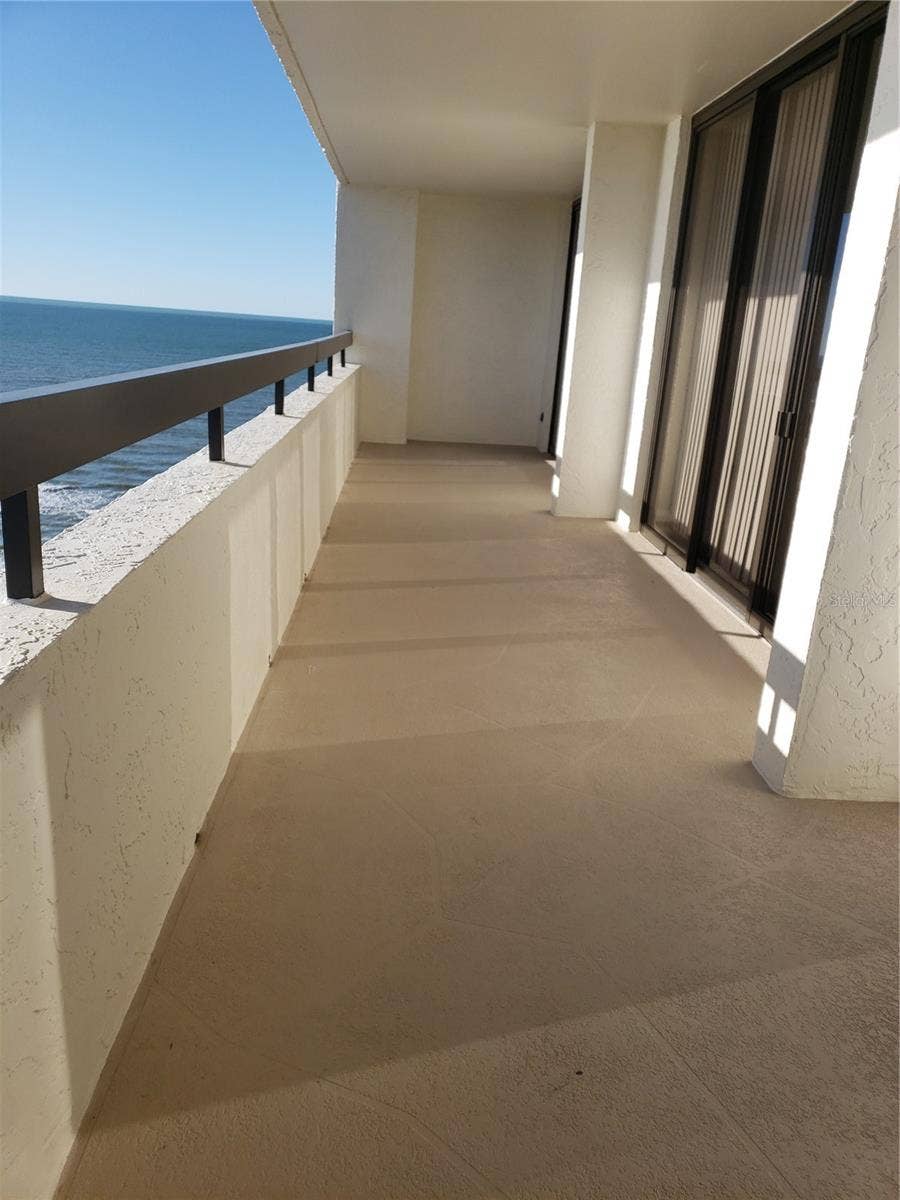 1460 GULF BOULEVARD, #1102, Clearwater, FL 33767 1460 GULF BOULEVARD, #1102, Clearwater, FL 33767
