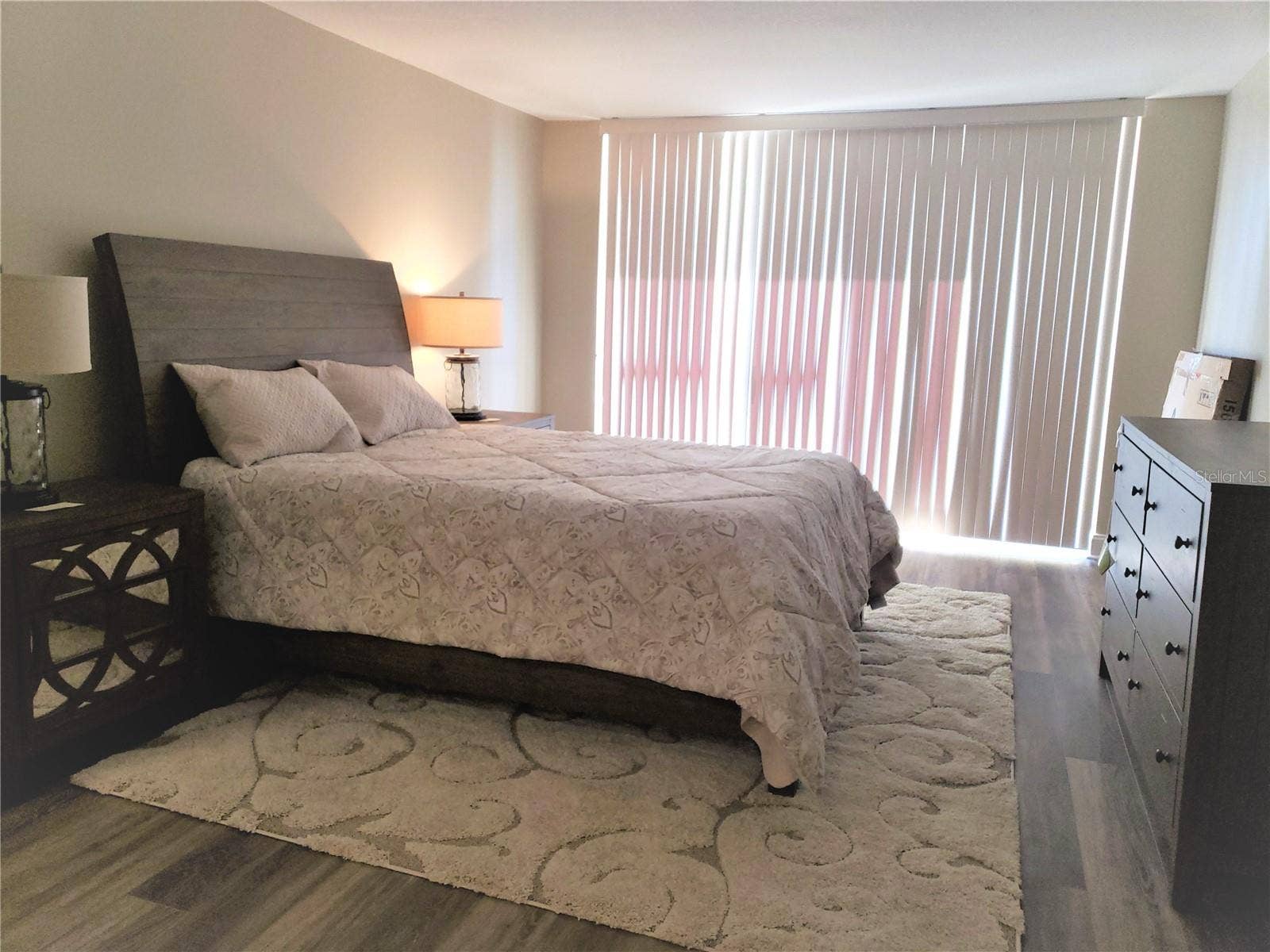 1460 GULF BOULEVARD, #1102, Clearwater, FL 33767 1460 GULF BOULEVARD, #1102, Clearwater, FL 33767