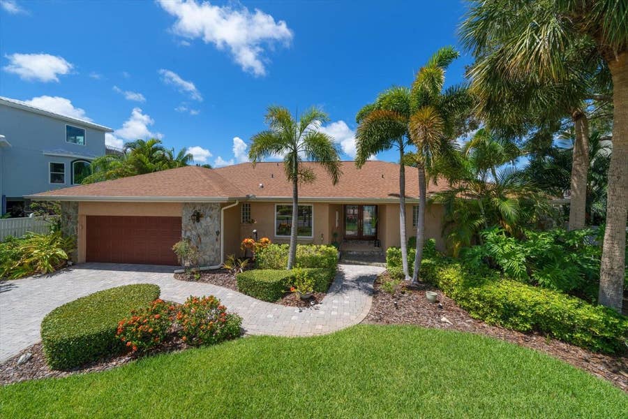 Property photo for 5906 SKIMMER POINT BOULEVARD S, Gulfport, FL