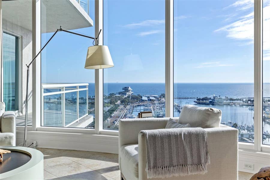 Property photo for 180 BEACH DRIVE NE, #1402, St Petersburg, FL