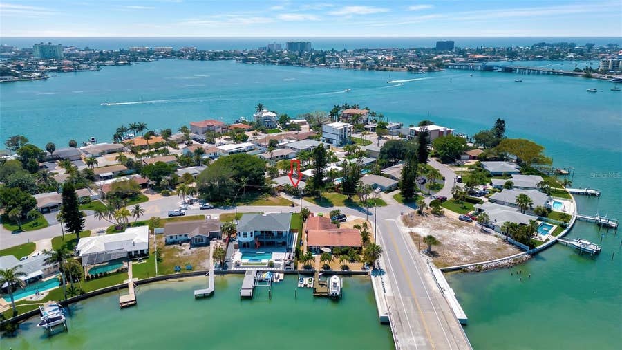 Property photo for 6903 S SHORE DRIVE S, South Pasadena, FL