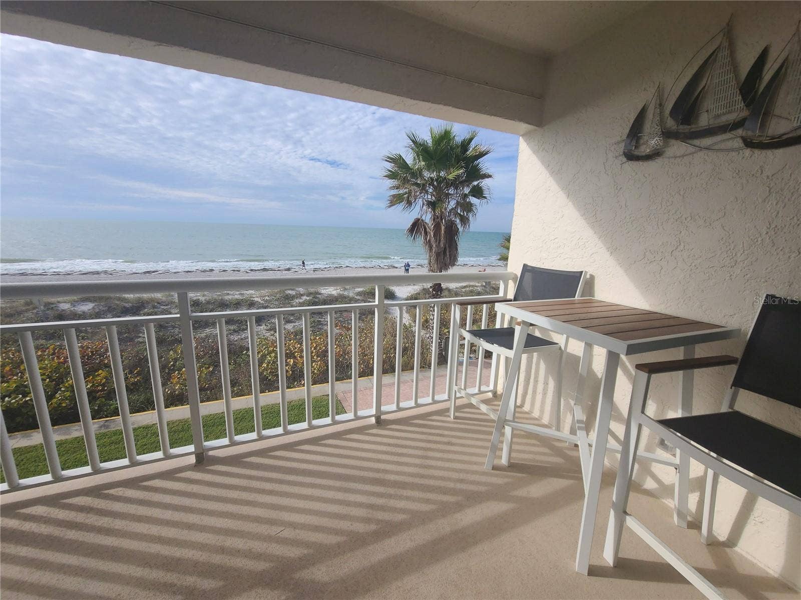 2900 GULF BOULEVARD, #204, Belleair Beach, FL 33786