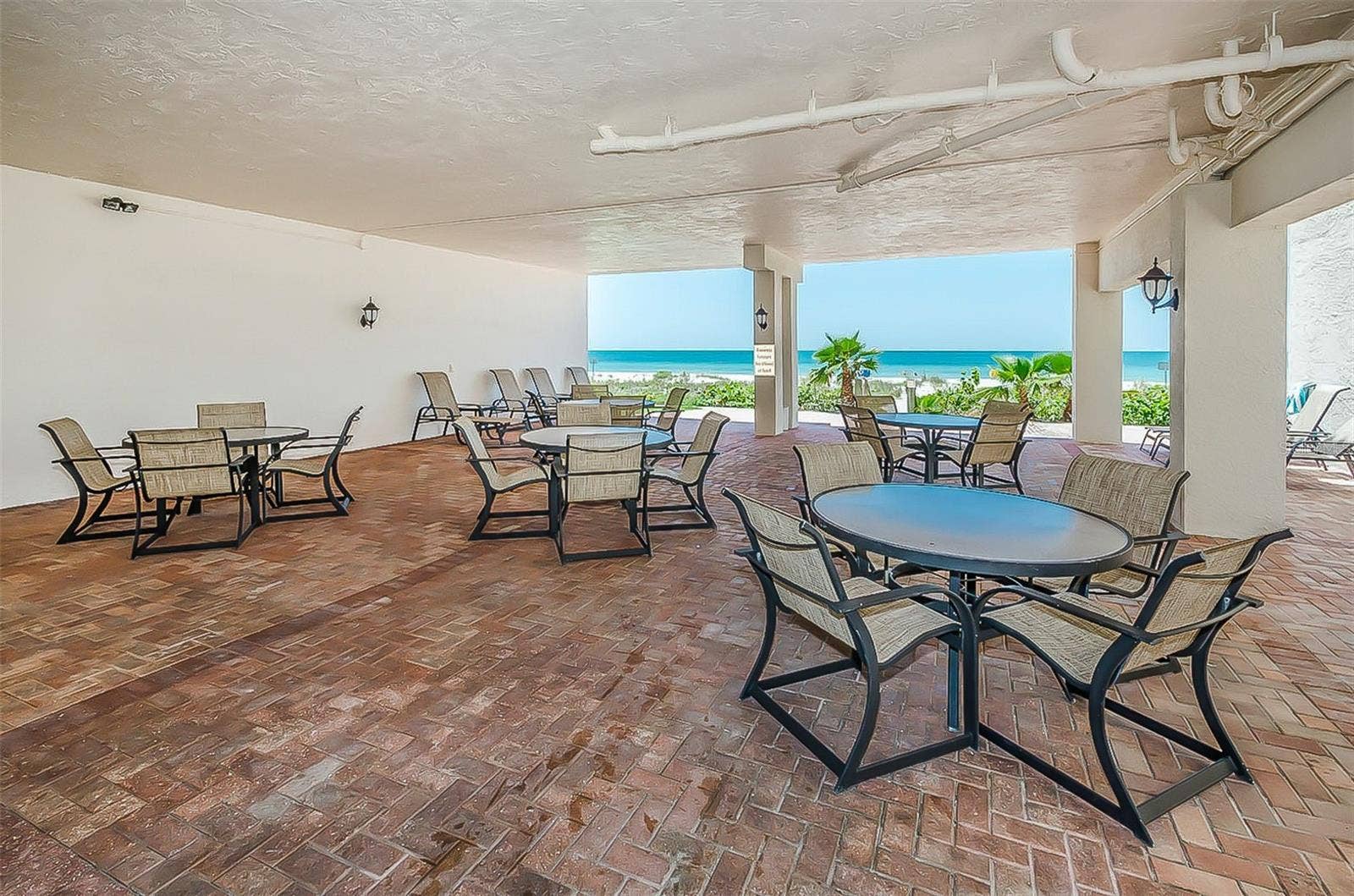 2900 GULF BOULEVARD, #204, Belleair Beach, FL 33786