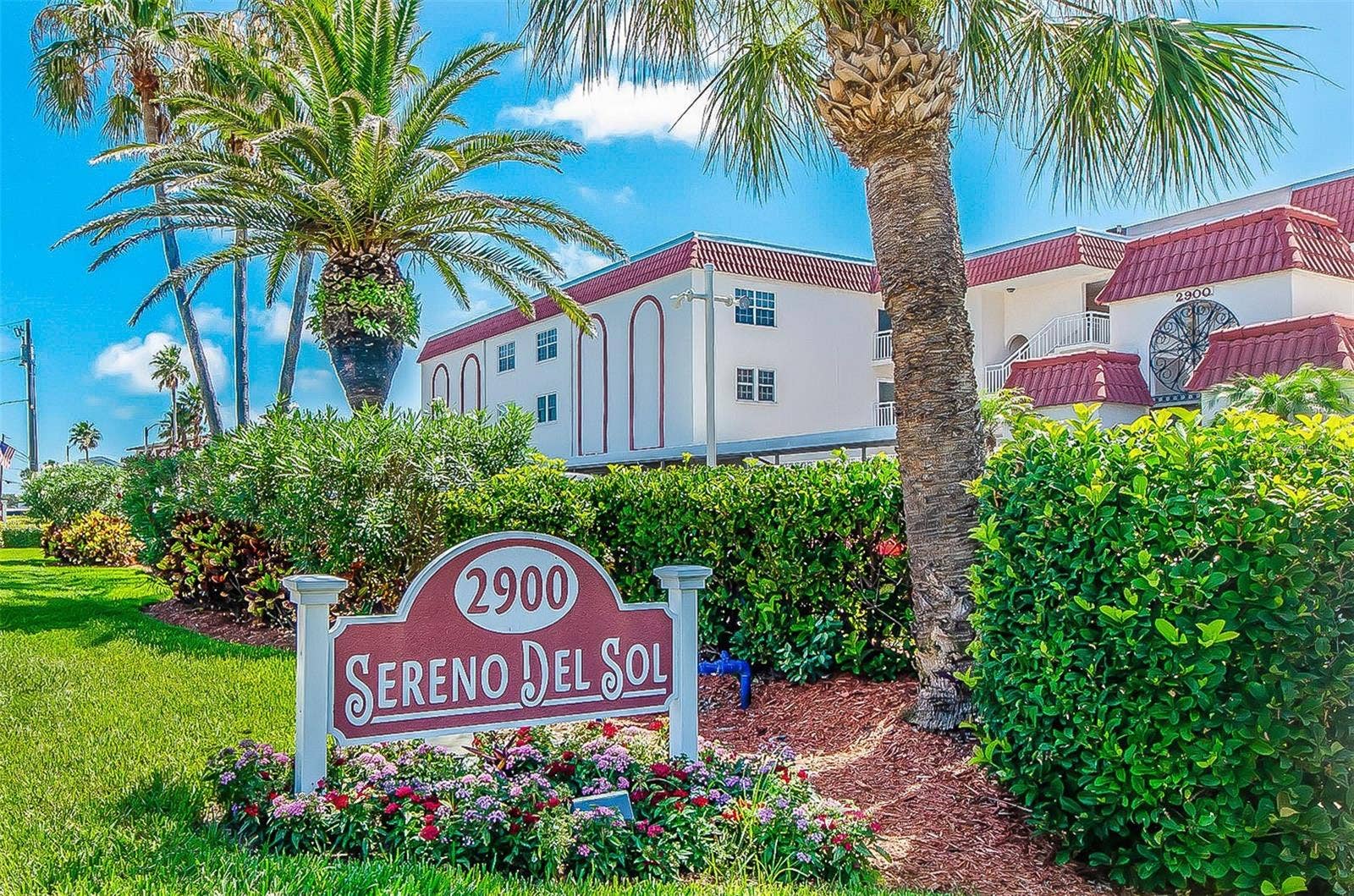 2900 GULF BOULEVARD, #204, Belleair Beach, FL 33786