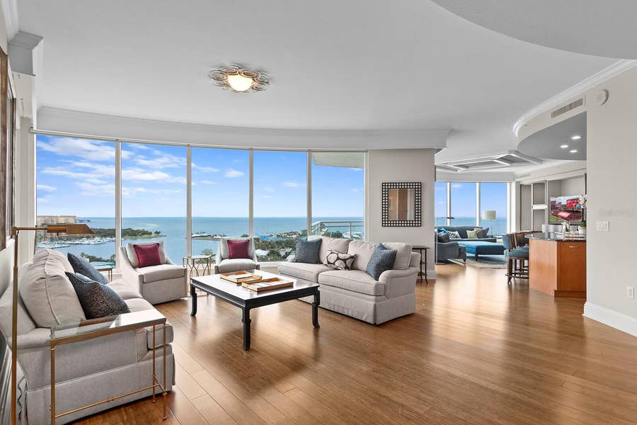 Property photo for 180 BEACH DRIVE NE, #1401, St Petersburg, FL