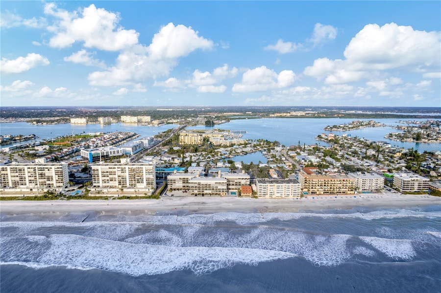 Property photo for 14900 GULF BOULEVARD, #405, Madeira Beach, FL