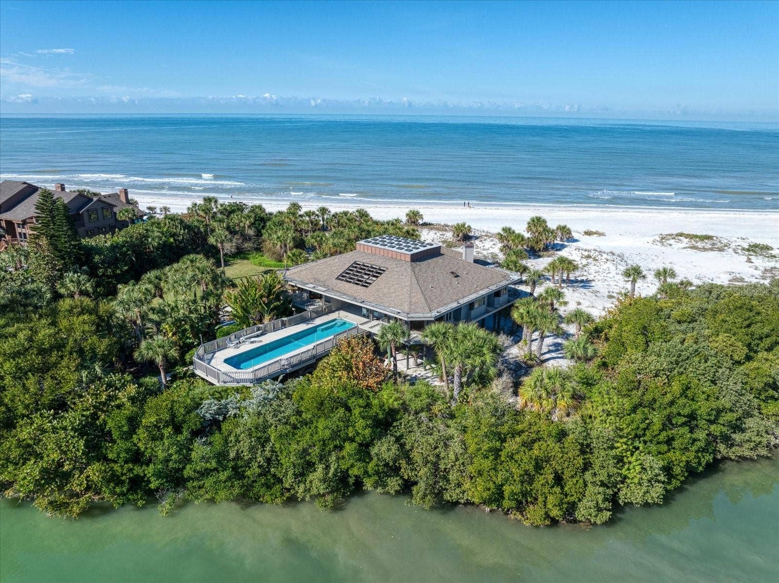 1198 MANDALAY POINT, Clearwater, FL 33767 1198 MANDALAY POINT, Clearwater, FL 33767