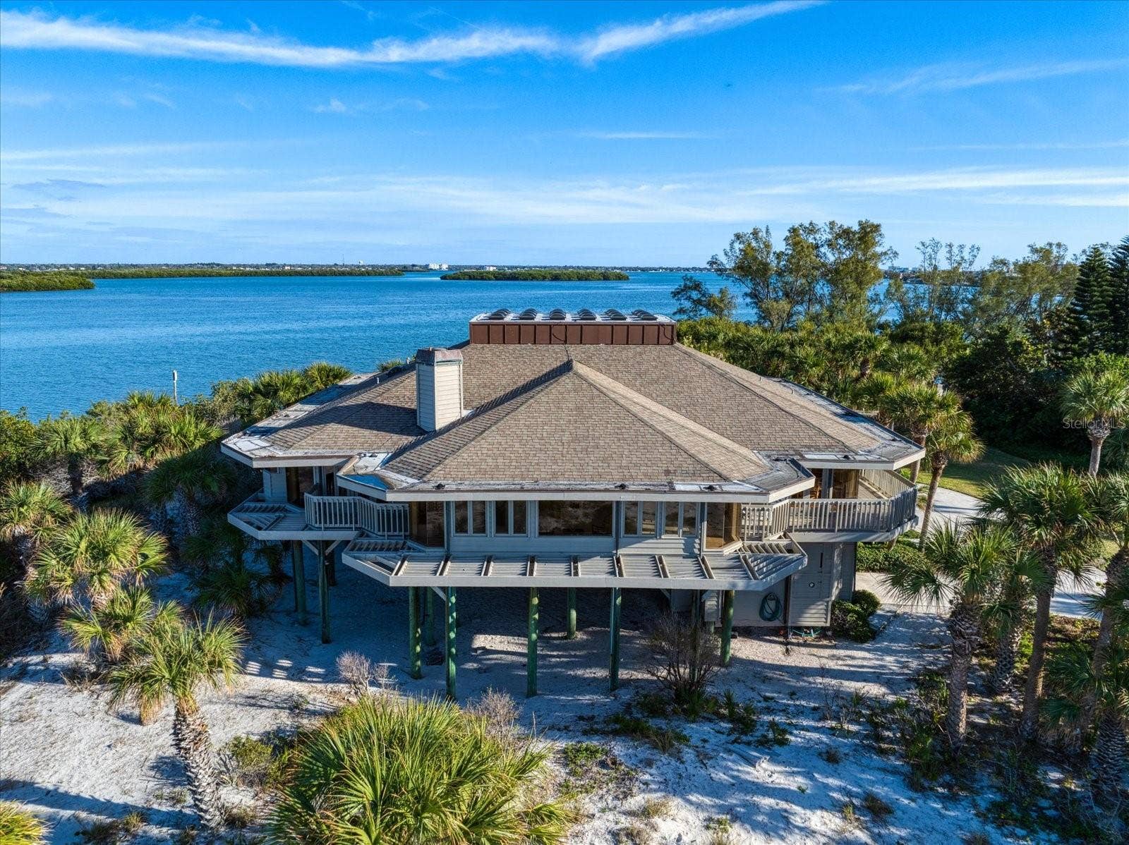 1198 MANDALAY POINT, Clearwater, FL 33767 1198 MANDALAY POINT, Clearwater, FL 33767