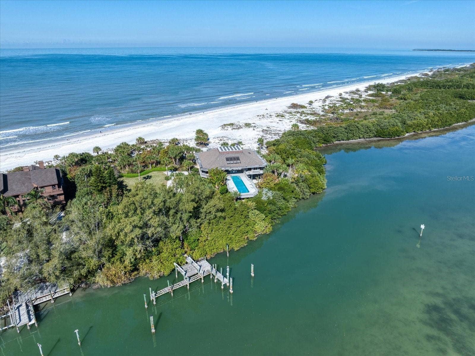 1198 MANDALAY POINT, Clearwater, FL 33767 1198 MANDALAY POINT, Clearwater, FL 33767