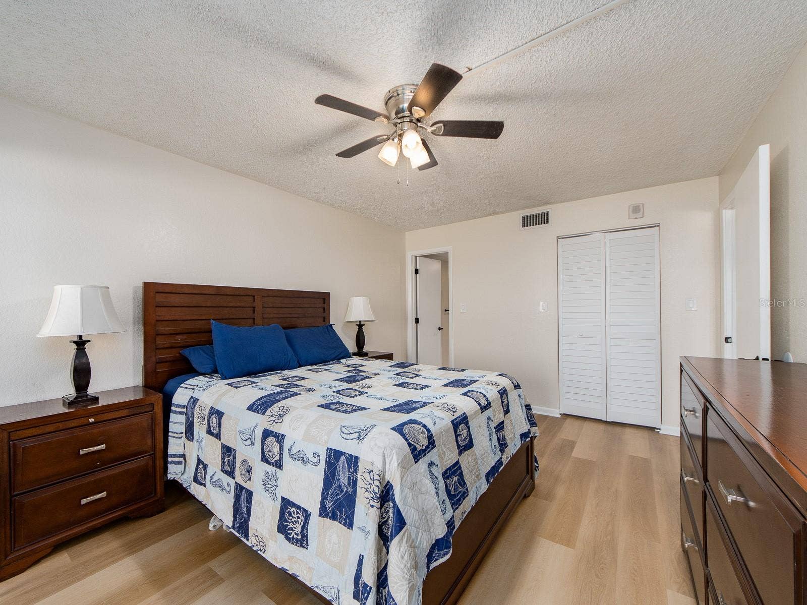 1230 GULF BOULEVARD, #1404, Clearwater, FL 33767 1230 GULF BOULEVARD, #1404, Clearwater, FL 33767