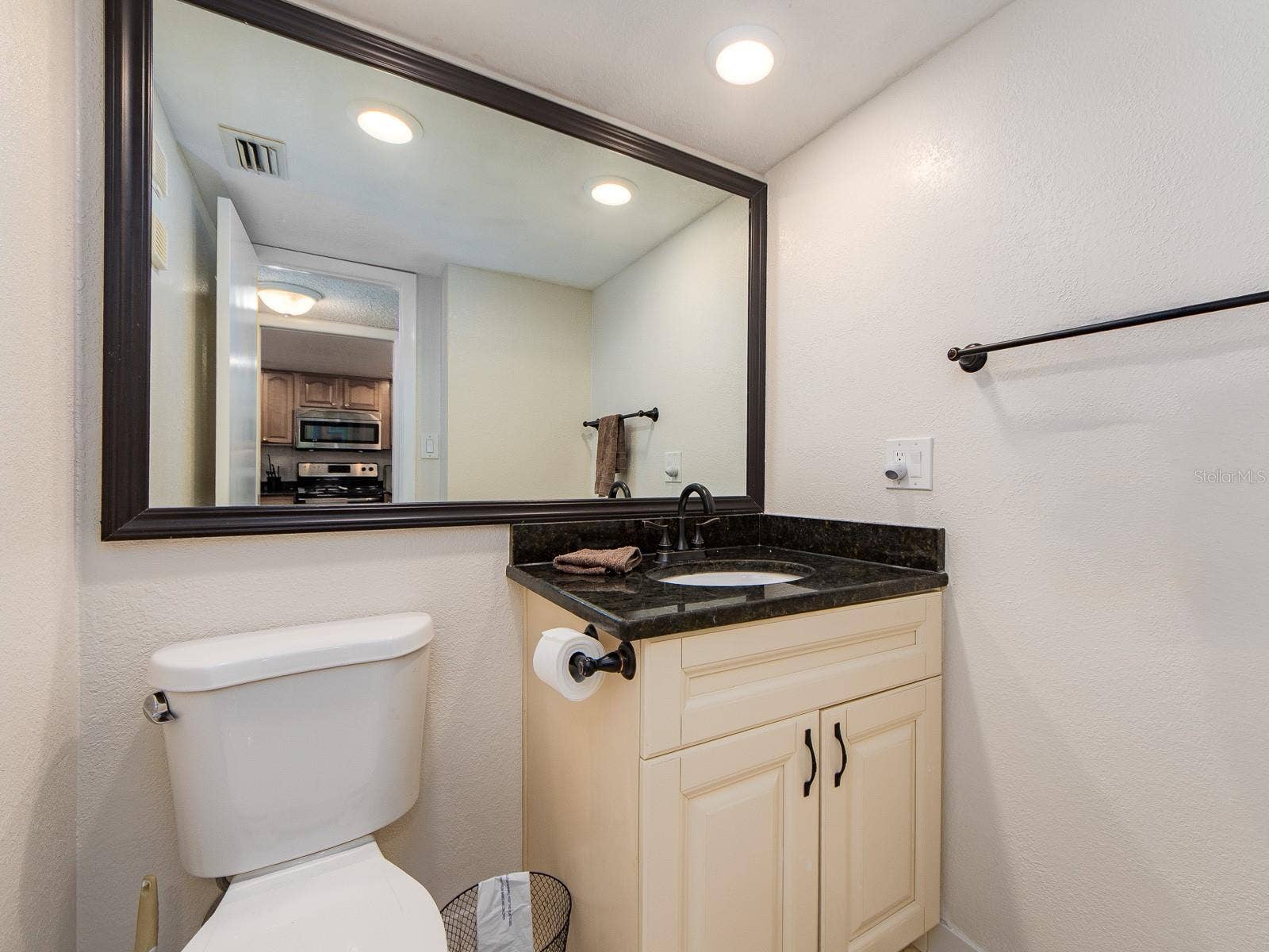 1230 GULF BOULEVARD, #1404, Clearwater, FL 33767 1230 GULF BOULEVARD, #1404, Clearwater, FL 33767