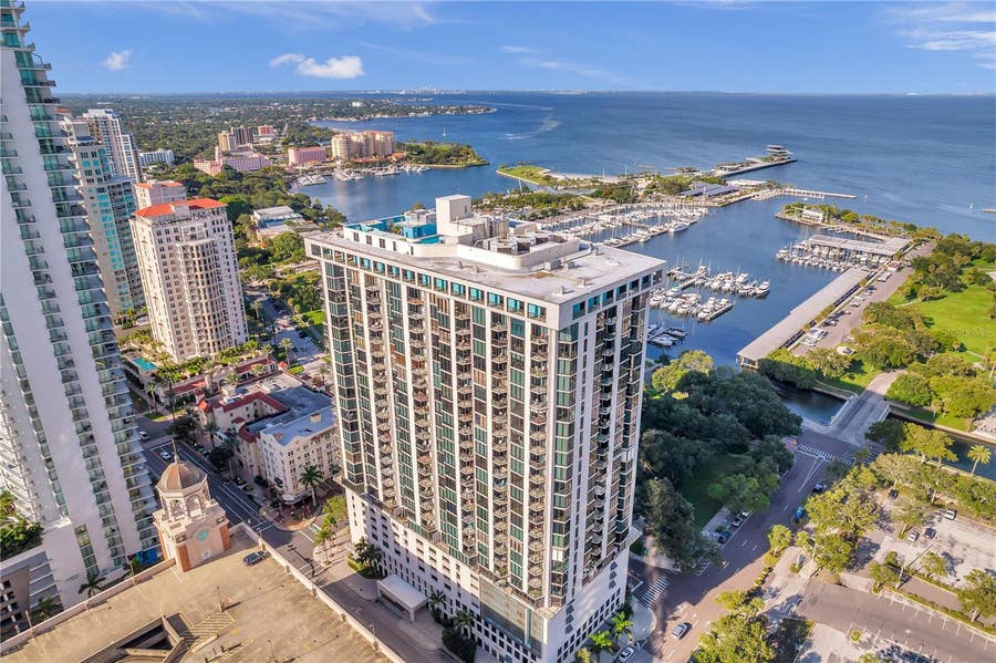 Property photo for 1 BEACH DRIVE SE, #2002, St Petersburg, FL