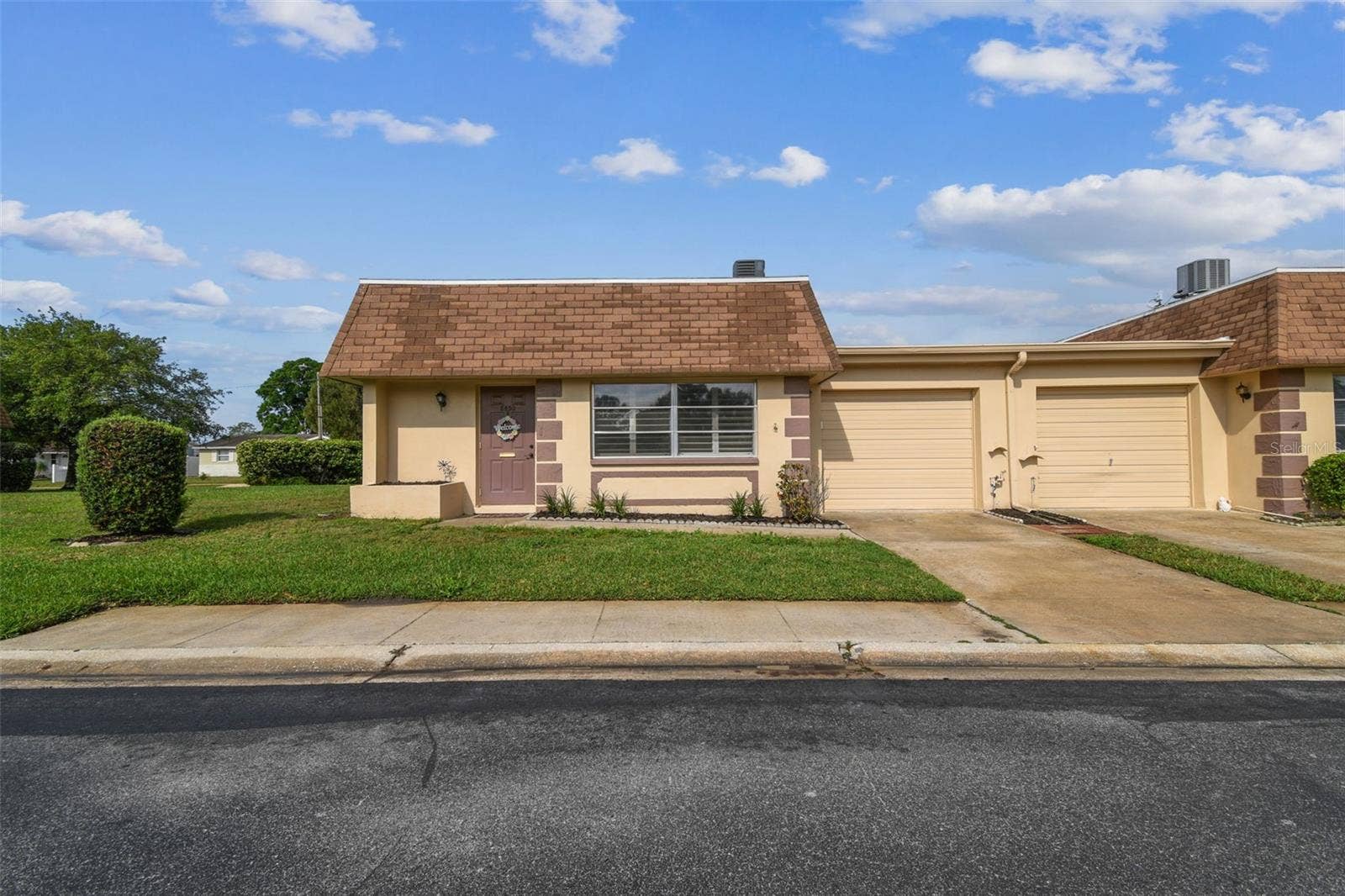 8450 VENDOME BOULEVARD N, #5, Pinellas Park, FL 33781 8450 VENDOME BOULEVARD N, #5, Pinellas Park, FL 33781
